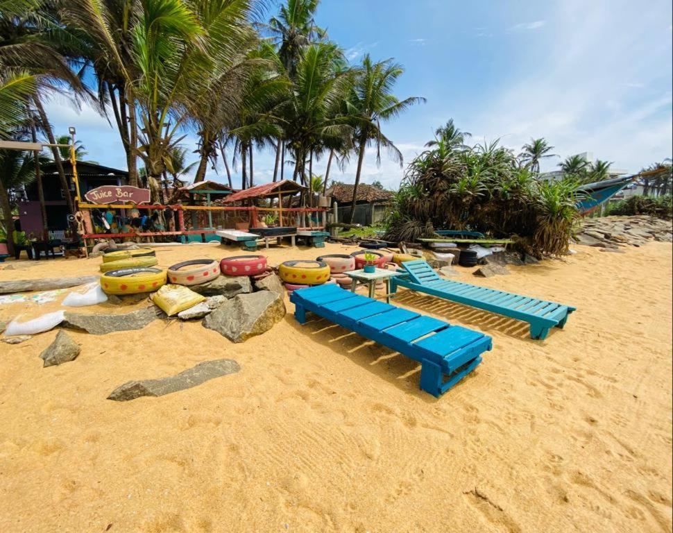 Ramya Ru Beach Home Galle Bagian luar foto